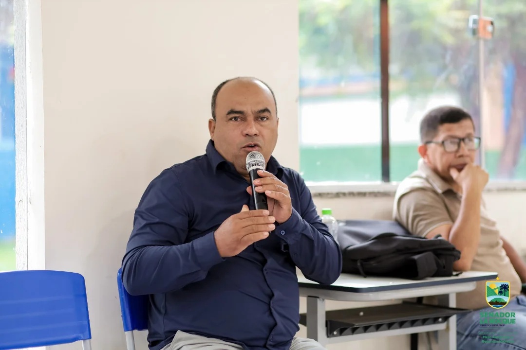 audiência pública de apresentação dos Planos Municipais: Saneamento básico, Gestão integrada de...
