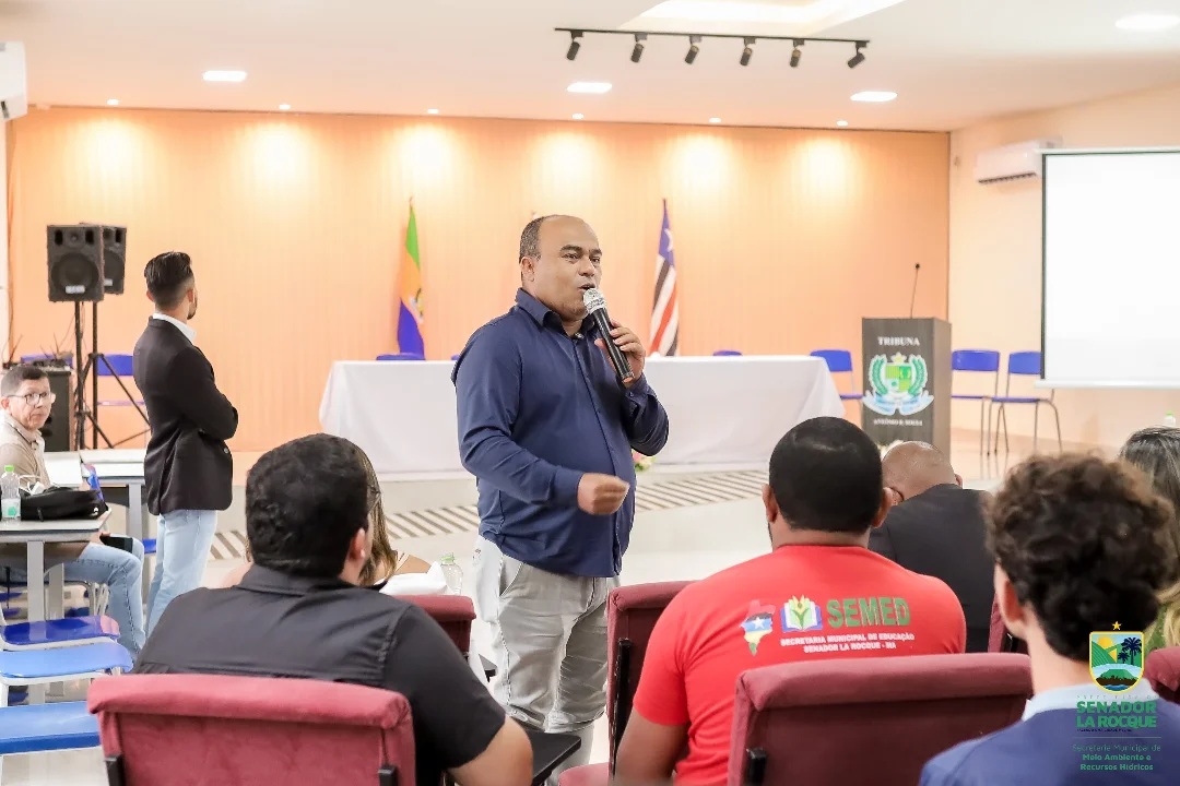 audiência pública de apresentação dos Planos Municipais: Saneamento básico, Gestão integrada de...